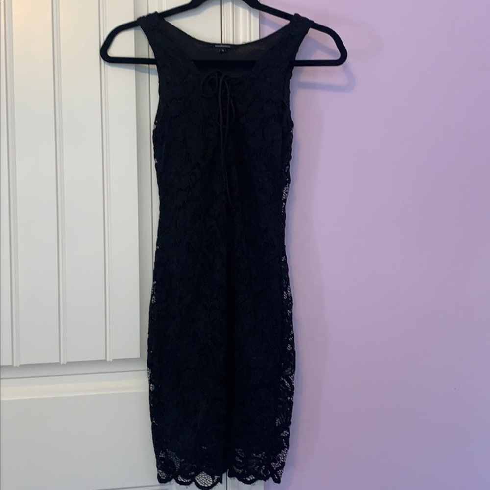 Dress - Picture 2 of 4